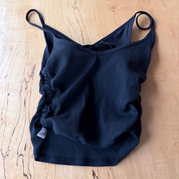 Vuori Women’s Black Ribbed Camisole tank - Picture 2 of 5
